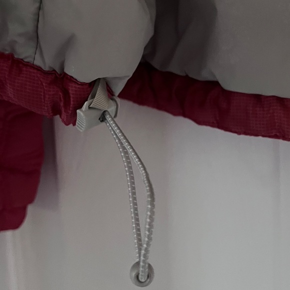 North Face ❤️ Lightweight Puffer Jacket - Picture 10 of 11